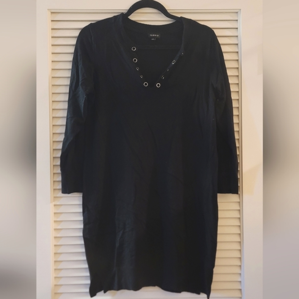 Torrid - (Plus-Size) Black Long-Sleeve Sweater Dress With